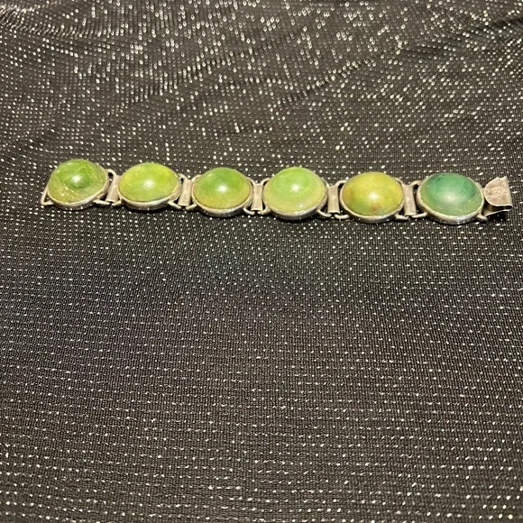 bracelet with stones - Picture 1 of 3